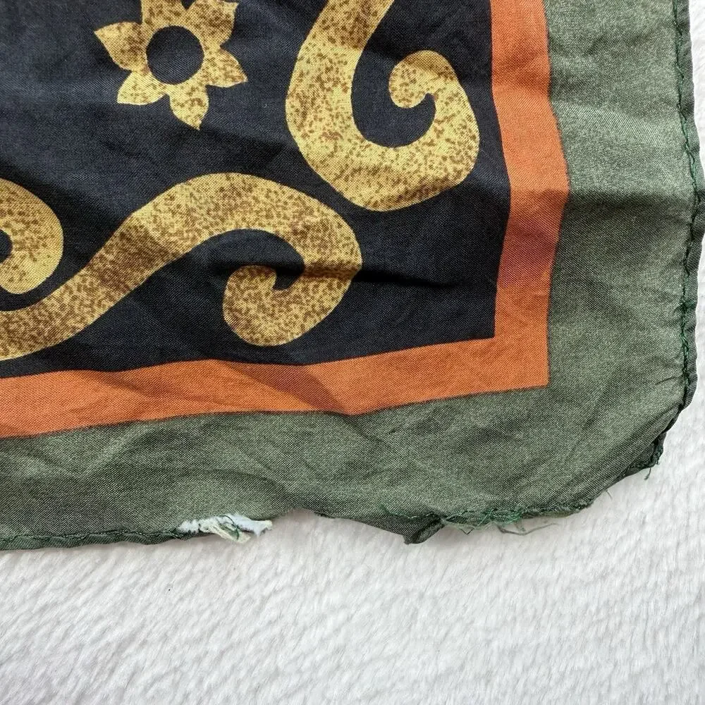 VTG‎ Pure Silk Scarf Paisley Hand Rolled Edge 32.5” Boho Indie Mandala Funky